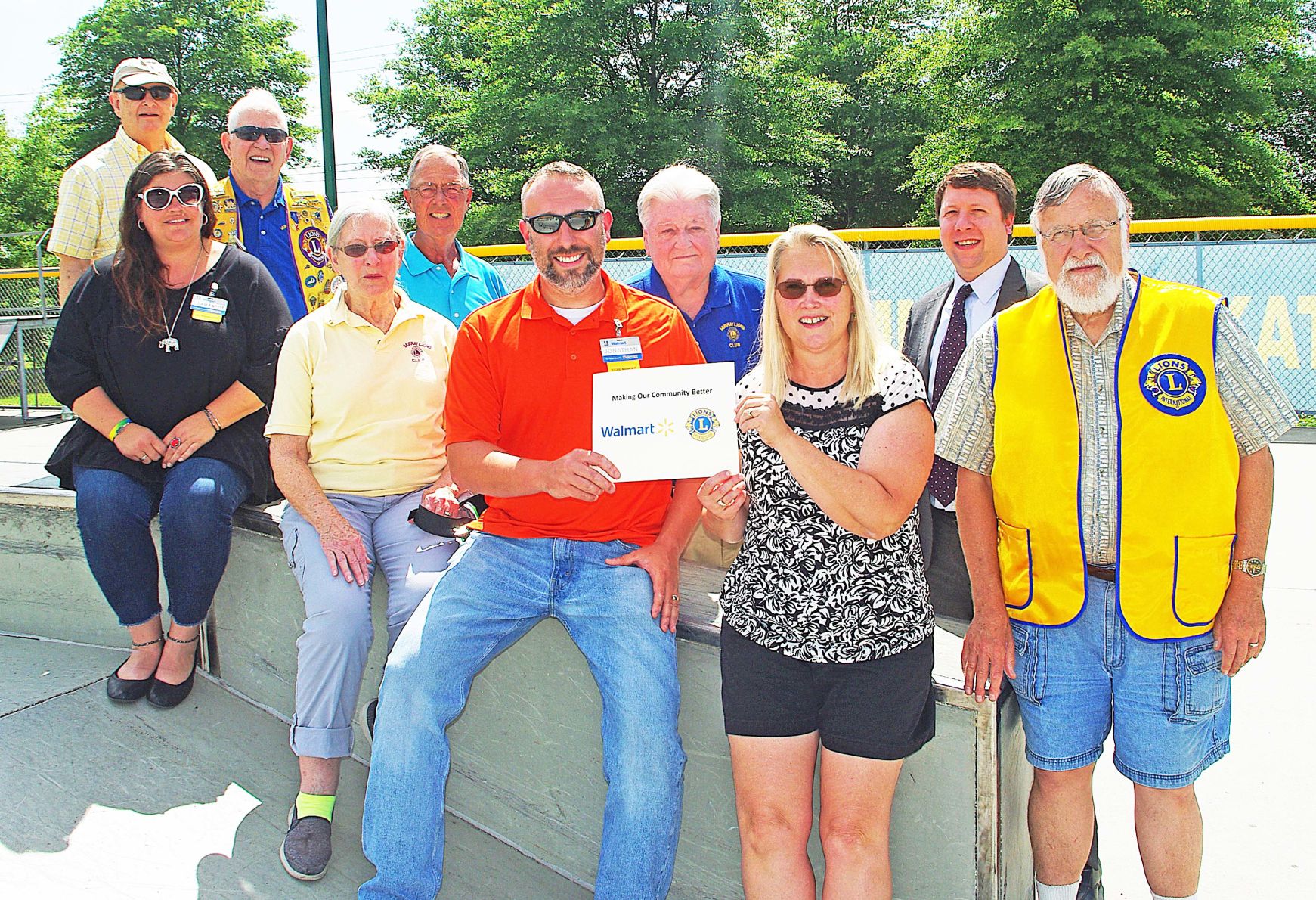Murray Lions thank Murray Walmart